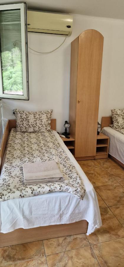 Guest House Selin Weliko Tarnowo Exterior foto