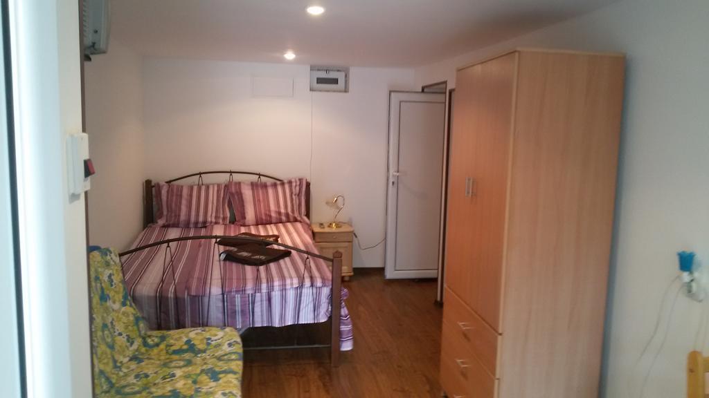 Guest House Selin Weliko Tarnowo Exterior foto